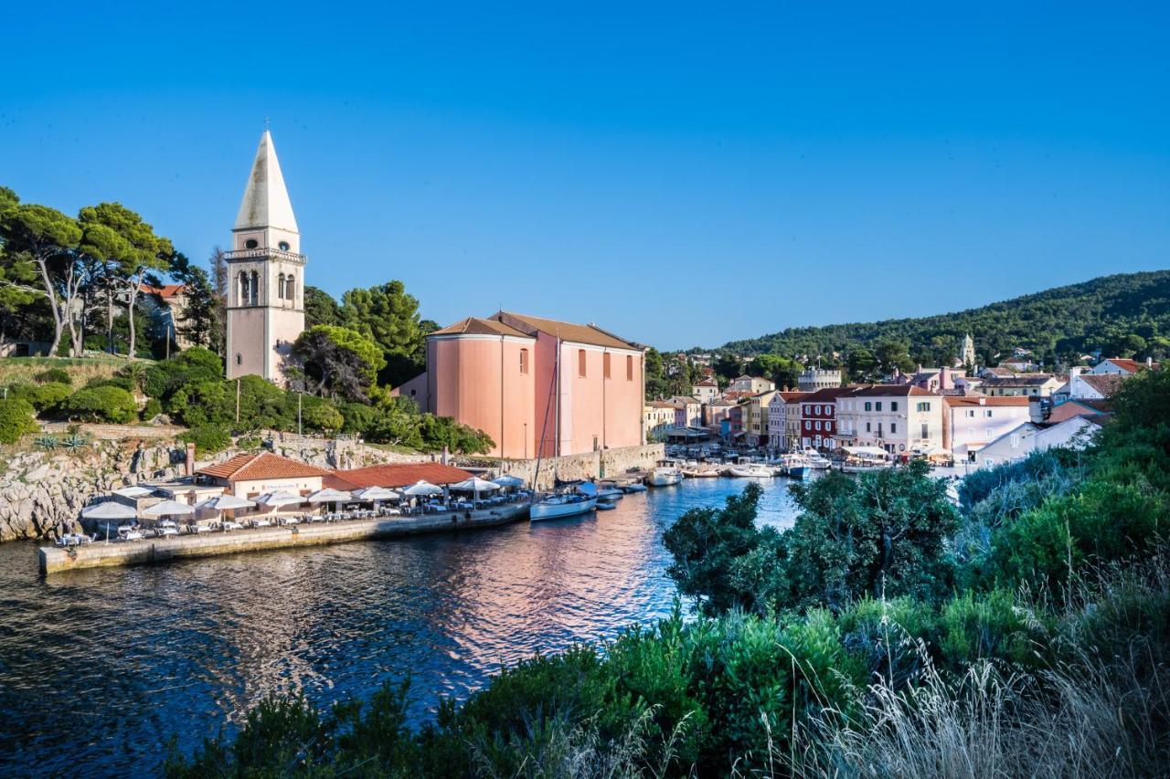 Apartment Carmen Veli Lošinj Exterior foto