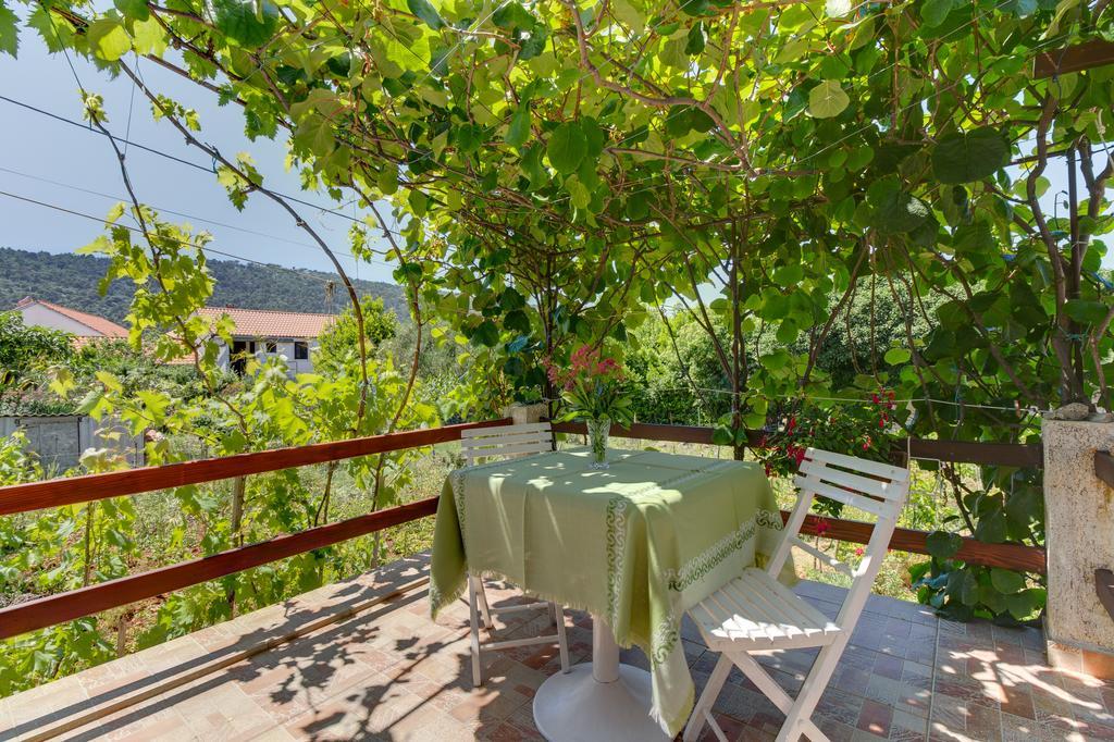 Apartment Carmen Veli Lošinj Exterior foto
